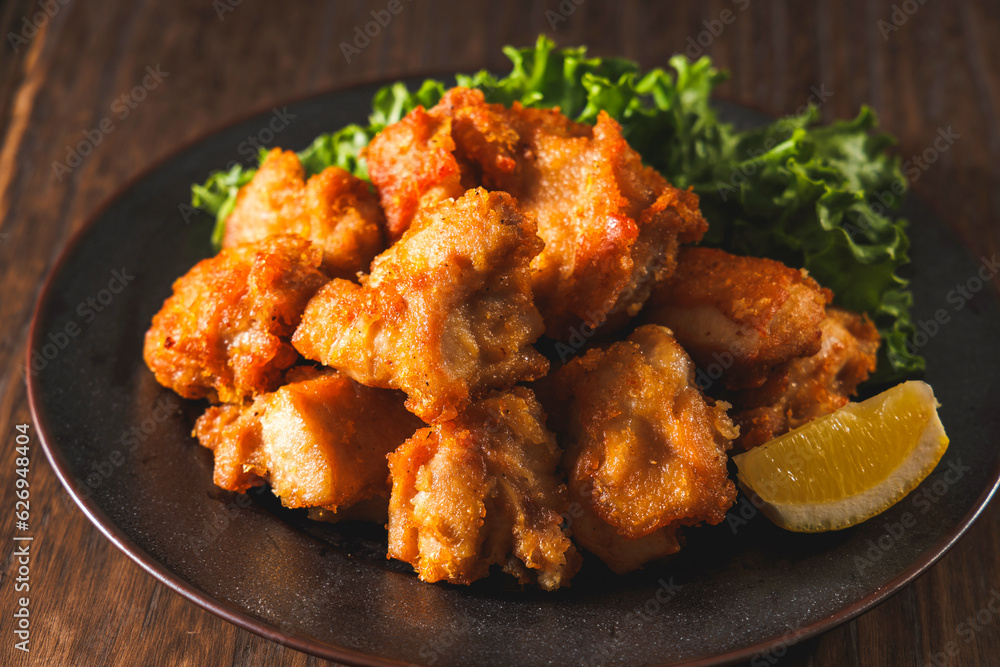 鶏肉の唐揚げ Japanese fried chicken 鶏肉の唐揚げ Japanese fried chicken