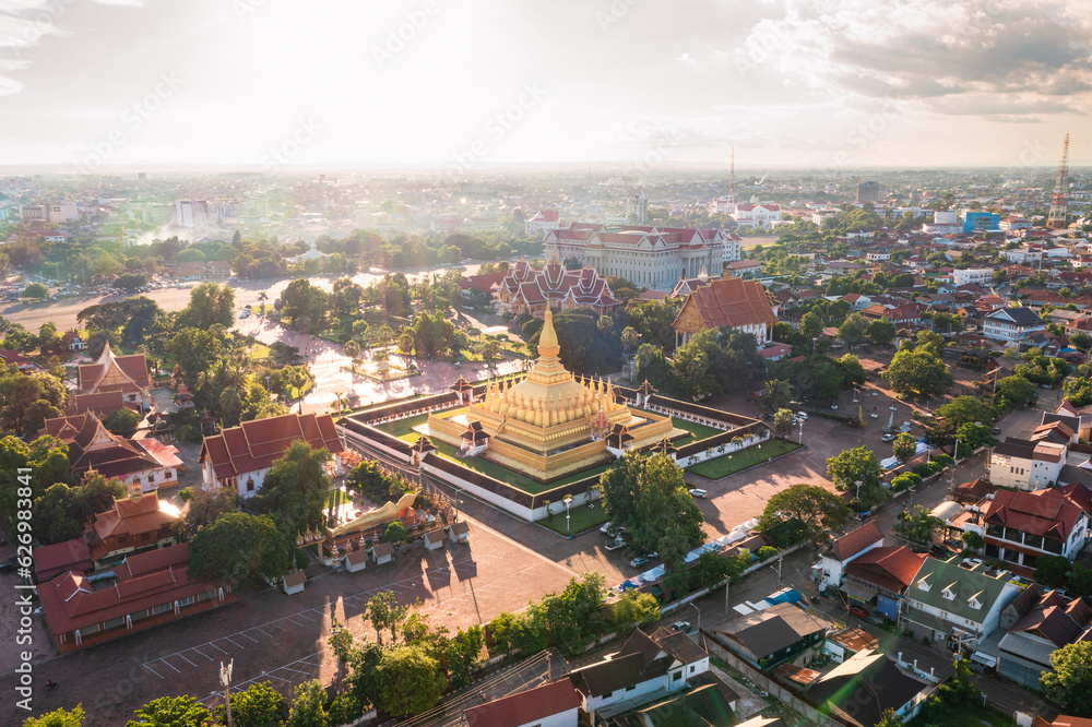 Wat thatluang Gold stupa, Vientiane, laos