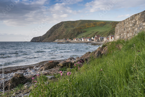 little fishing village on the nordern coast of scotland
