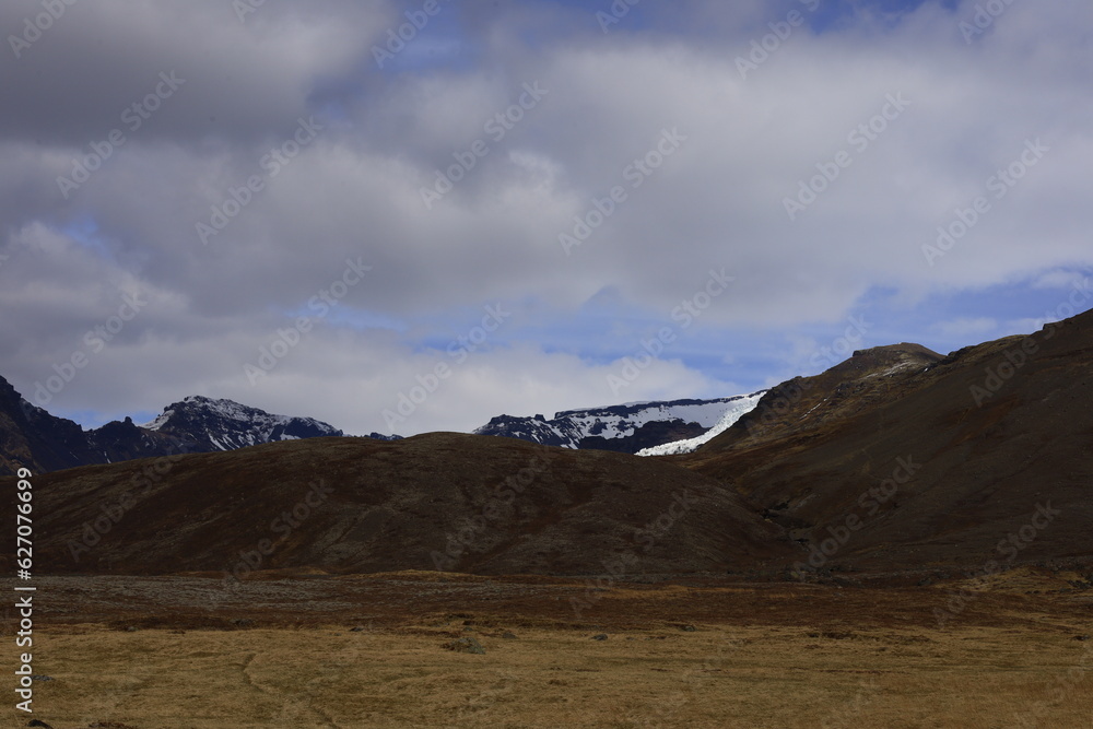 Mountain view located in the Vatnajökull National Park in the south of Iceland