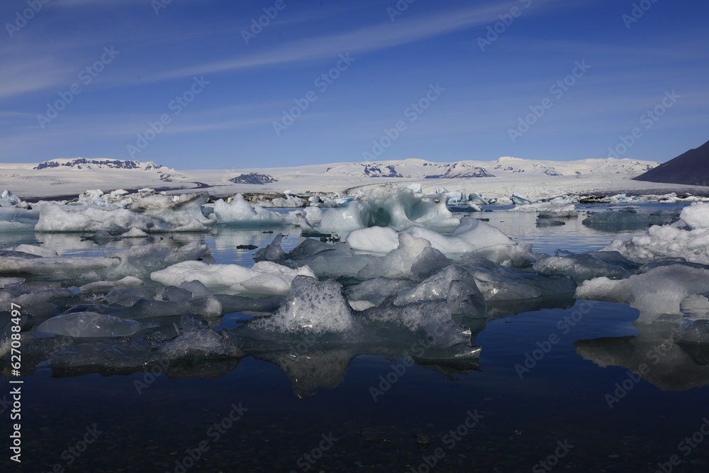 Jökulsárlón is a large glacial lake located in the south of the Vatnajökull glacier between the Vatnajökull National Park and the town of Höfn,appeared between 1934 and 1935