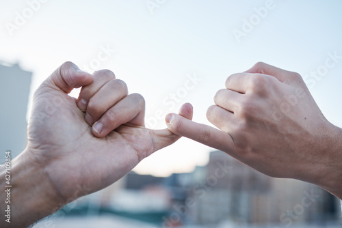 Fotografia Hands, pinky finger and promise, trust and support for solidarity, cooperation and deal on mockup space outdoor