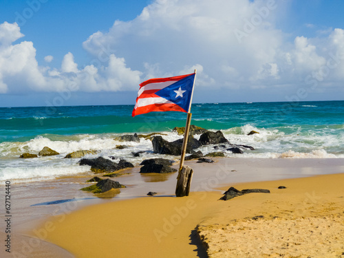Foto Puerto Rican flag on the beach