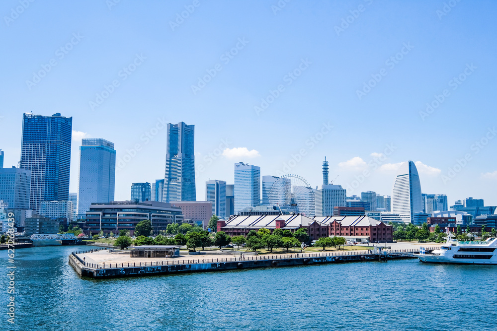 Obraz premium 神奈川県横浜市みなとみらいの都市風景