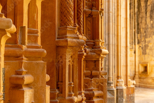 Obraz na płótnie Zespół klasztorny Batalha Monastery w Portugalii, detale architektoniczne. Ze względu na unikatową wartość kulturową został wpisany na światową listę UNESCO. w salonie