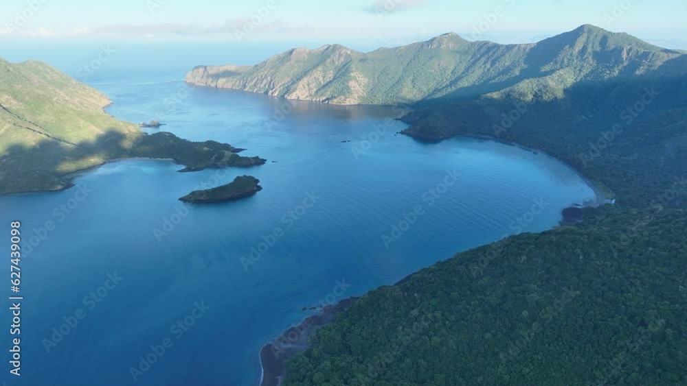 Horseshoe Bay is found at the southern end of Rinca Island in Komodo National Park, Indonesia. This scenic bay, once a volcano caldera, harbors extraordinary marine biodiversity. Horseshoe Bay is found at the southern end of Rinca Island in Komodo National Park, Indonesia. This scenic bay, once a volcano caldera, harbors extraordinary marine biodiversity.