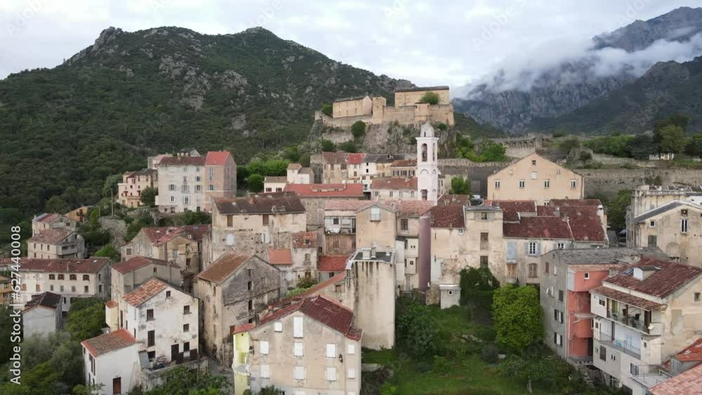 corte flight throuth city in the morning corte flight throuth city in the morning