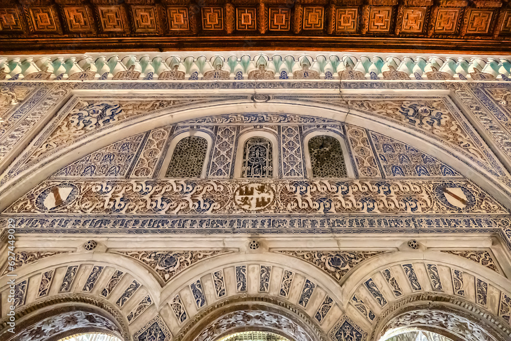 LONG GATHERED PANEL DRESS THE ARCHITECTS OF ALCÁZAR