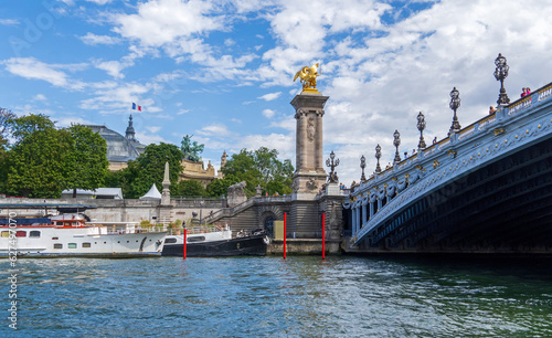 Seinebr  cke  Pont Alexandre III   Paris