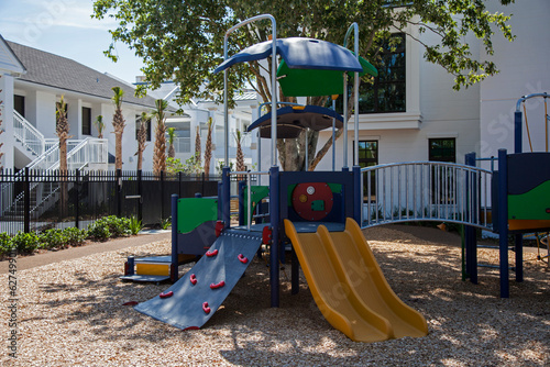 playground for children (ID: 627499015)