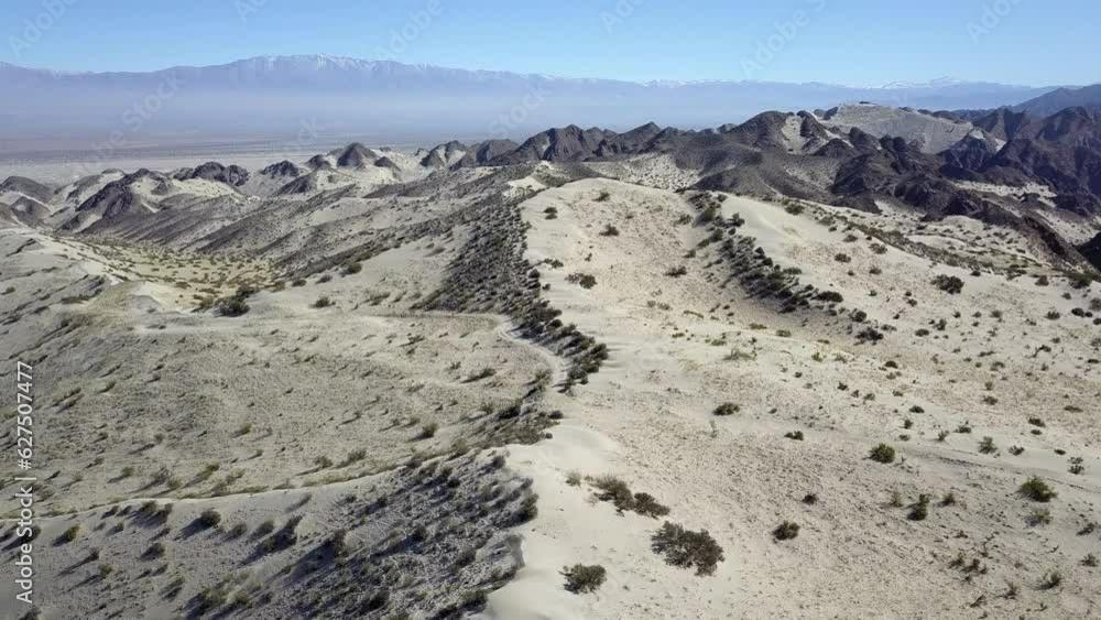 Desert landscape of northwestern Argentina
Desert landscape of northwestern Argentina