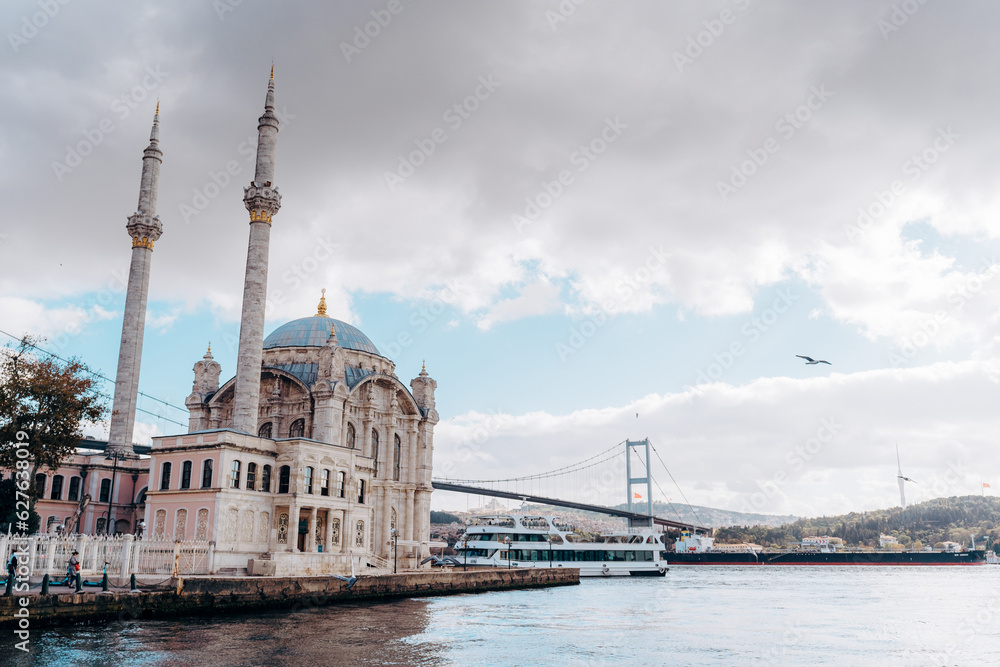 Büyük Mecidiye Camii, Ortakoy Mosque - famous landmark in Istanbul, Turkey.