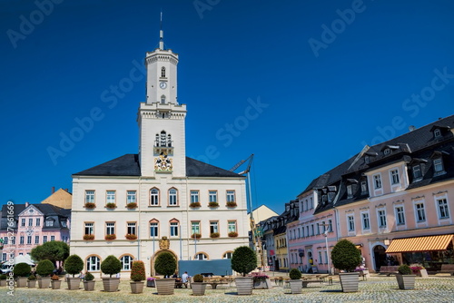 Obraz na płótnie Schneeberg, Deutschland - Marktplatz mit altem Rathaus w salonie