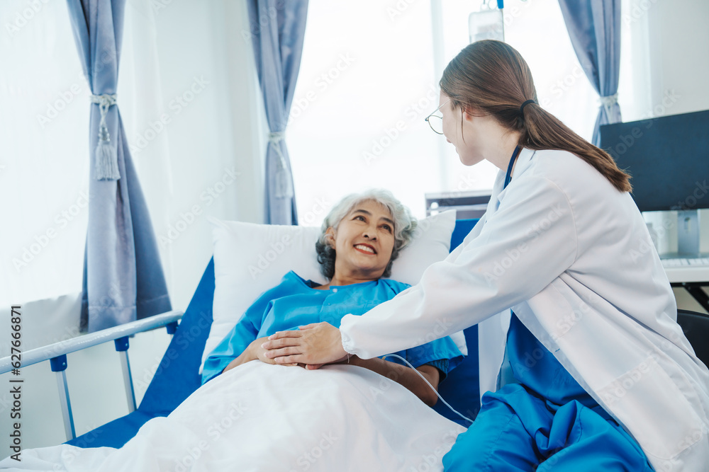 Female doctor examined patient health peace of mind. Basic procedure for general examination, Medical history taking, Physical examination, Blood test. stomach disease, hypertension, osteoporosis Female doctor examined patient health peace of mind. Basic procedure for general examination, Medical history taking, Physical examination, Blood test. stomach disease, hypertension, osteoporosis