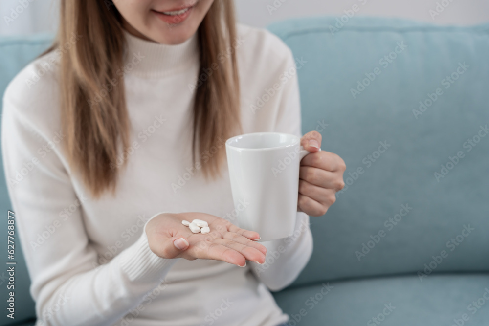 girl holding medicine and take medicine, pain, cure disease, sterilize, take vitamin, sedative, health care, Dietary supplement, medicine for medical treatment, tonic, daily dosage of medication girl holding medicine and take medicine, pain, cure disease, sterilize, take vitamin, sedative, health care, Dietary supplement, medicine for medical treatment, tonic, daily dosage of medication