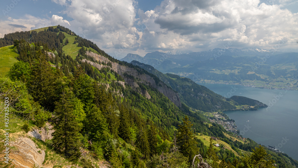 Rigi Scheidegg - ein Berggipfel des Rigi-Massivs am Vierwaldstättersee in der Schweiz