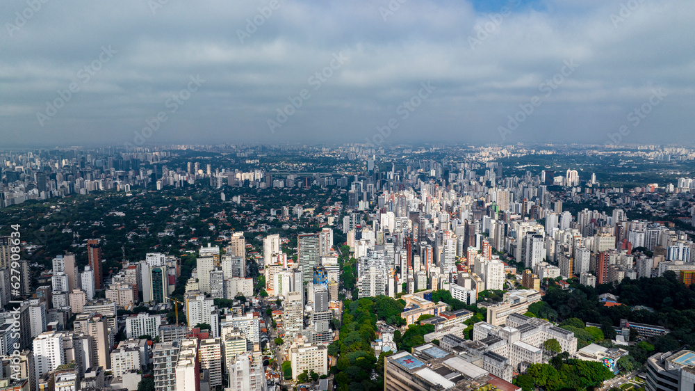 Fototapeta premium drone view from above the city