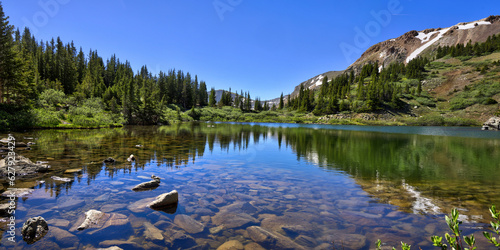 фотографія Nature undisturbed during a remote hiking to Lost Lake, Colorado