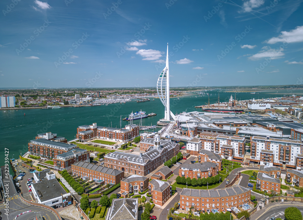 Fototapeta premium The drone aerial view of Portsmouth Harbour. Portsmouth is a port city and unitary authority in Hampshire, England.