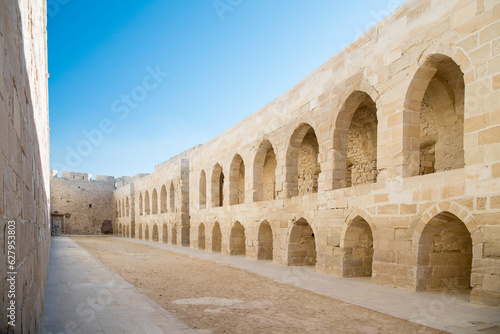 Foto Interior view of the Qaitbay citadel in Alexandria, Egypt