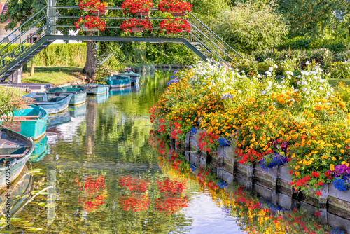 Wasserwandern in den Hortillonnages von Amiens in Frankreich