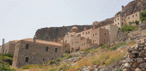 Les habitations du village de Monemvasia dans le Péloponnèse (Grèce - Europe)