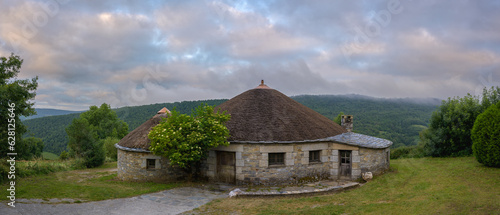 Obraz na płótnie A traditional thatched so called Palloza in the galician contryside, Spain w salonie