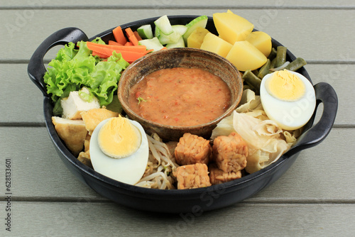 Gado Gado, Indonesian Traditional Mix Vegetable Salad with Peanut Dressing