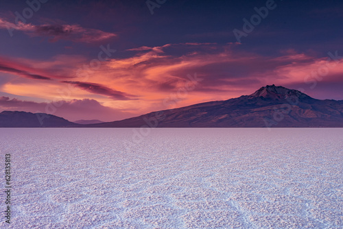 Salar di Uyuni in Bolivia al tramonto photo