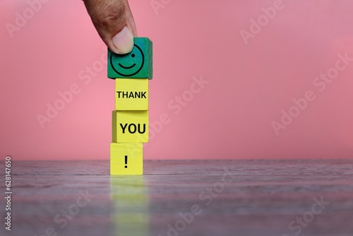 Cuadro en lienzo Wooden blocks with text THANK YOU! and copy space