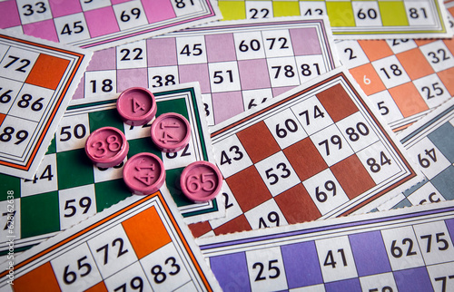 Obraz na płótnie Bingo cards (Tombola / lotto) and with numbers isolated w salonie