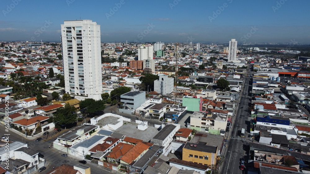 Visão aérea da região residencial da cidade de Mogi das Cruzes, SP, Brasil.