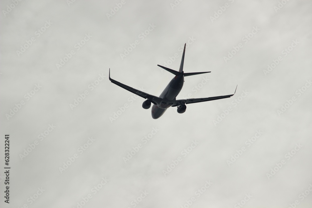 Avião Avião