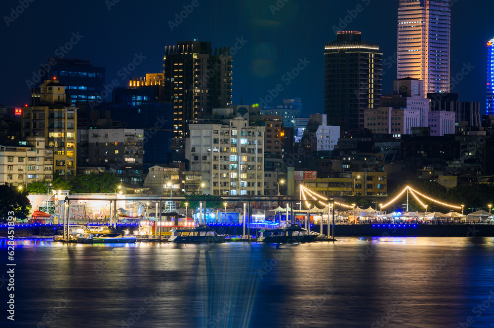 Fototapeta premium While enjoying the food, you can enjoy the sunset view of the river. Dadaocheng Wharf Container Market. Taipei, Taiwan