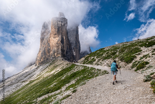 Wallpaper Mural Giro delle 3 Cime di Lavaredo Torontodigital.ca