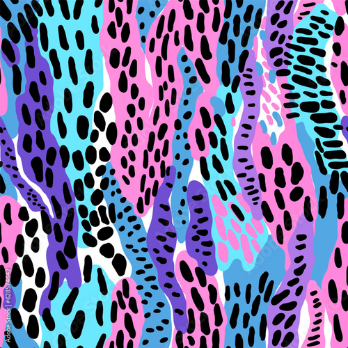 Creative funny textured leopard skin seamless pattern. Trendy animal fur wallpaper.