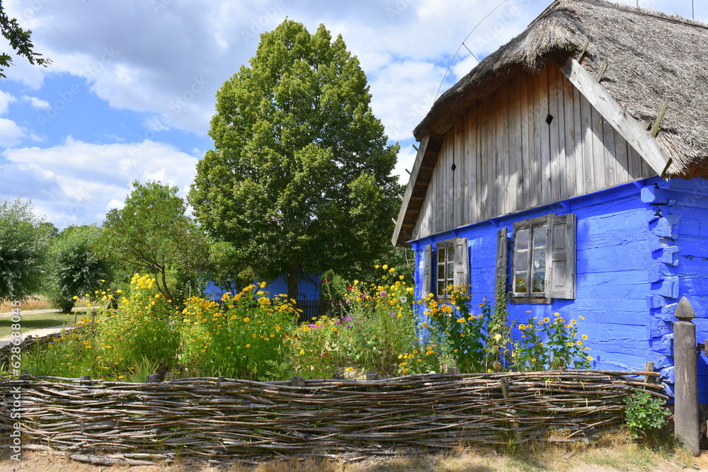 Skansen, stare domy, wieś, chałupy w Sierpcu