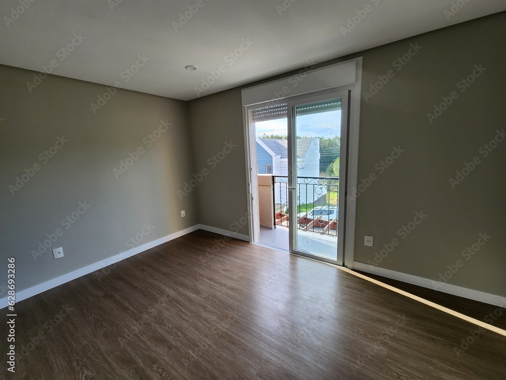 Obraz premium Sala de estar de nova no apartamento