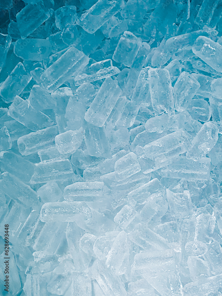 Obraz premium icecubes background,icecubes texture,icecubes wallpaper,ice helps to feel refreshed and cool water from the icecubes helps the water refresh your life and feel good.ice drinks for refreshment business