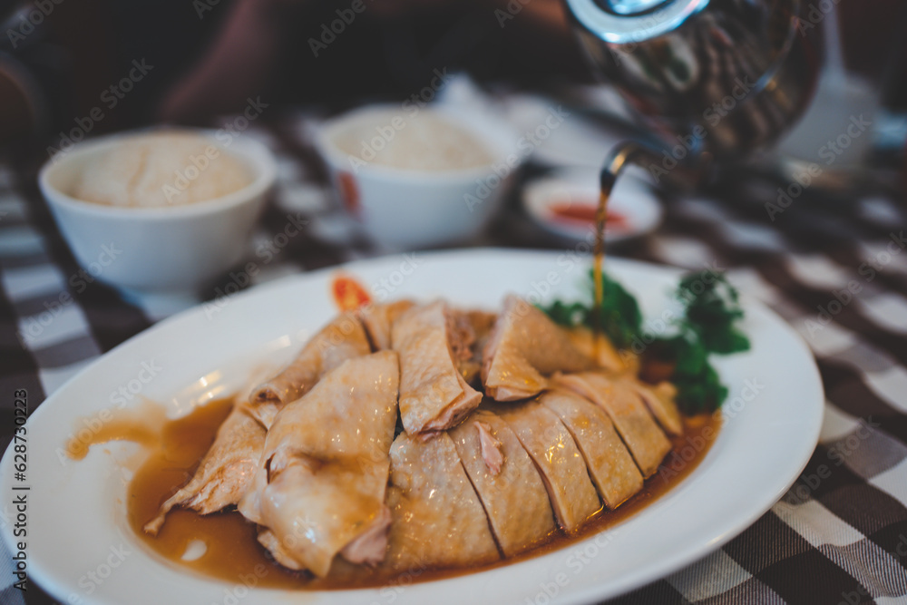 Singapore Chicken Rice popular food famous restaurants in Singapore.