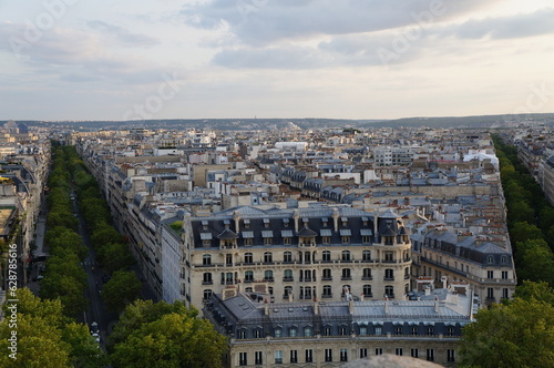 Paris buildings hausmann style