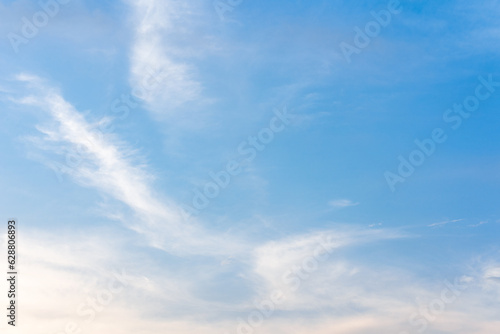 Fototapeta Naklejka Na Ścianę i Meble -  Blue sky and white clouds in the sky