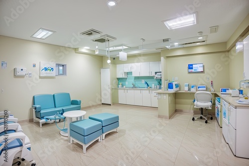 modern doctors clinic interior