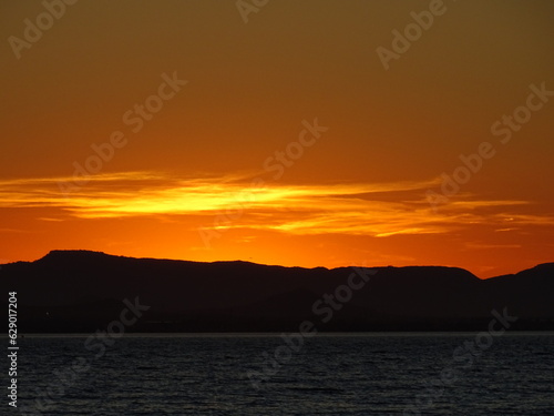 Una bonita puesta de sol en La Manga  Cartagena  Espa  a 