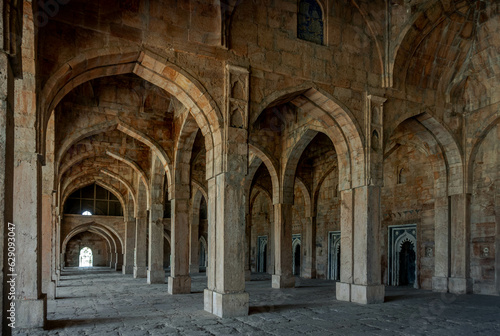 Jama Masjid is a historic mosque in Mandu in the Central Indian state of Madhya Pradesh. © Roman