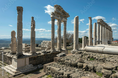 pergamon asklepion temple ruins