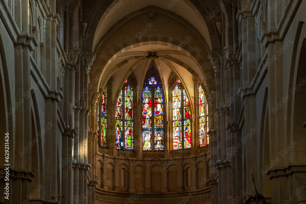 Basilique Notre-Dame de Beaune, Beaune, Burgundy, France