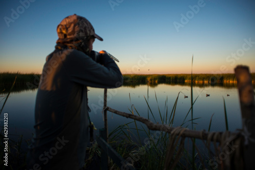 Wallpaper Mural Duck hunt Torontodigital.ca