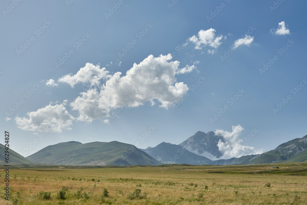 Obraz premium GRAN SASSO: Estate a Campo Imperatore