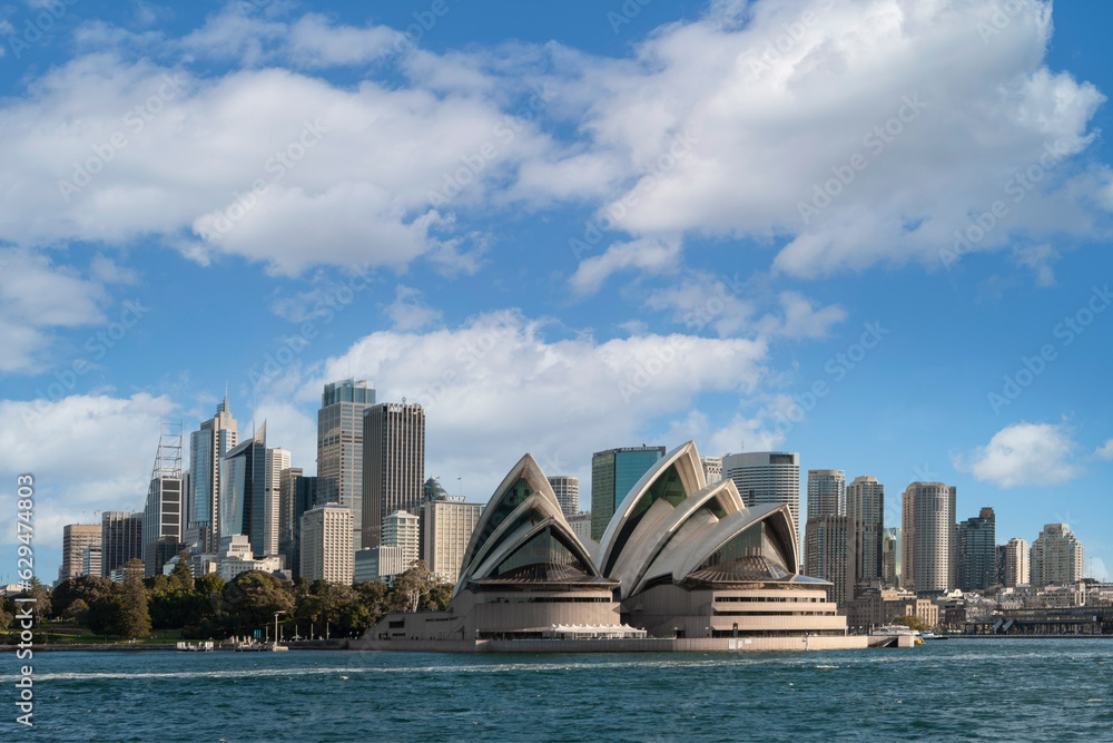 Fototapeta premium Skyline and Opera House city of Sydney Australia. 